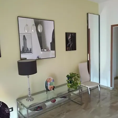La Camera Sui Tetti Habitación en casa particular *